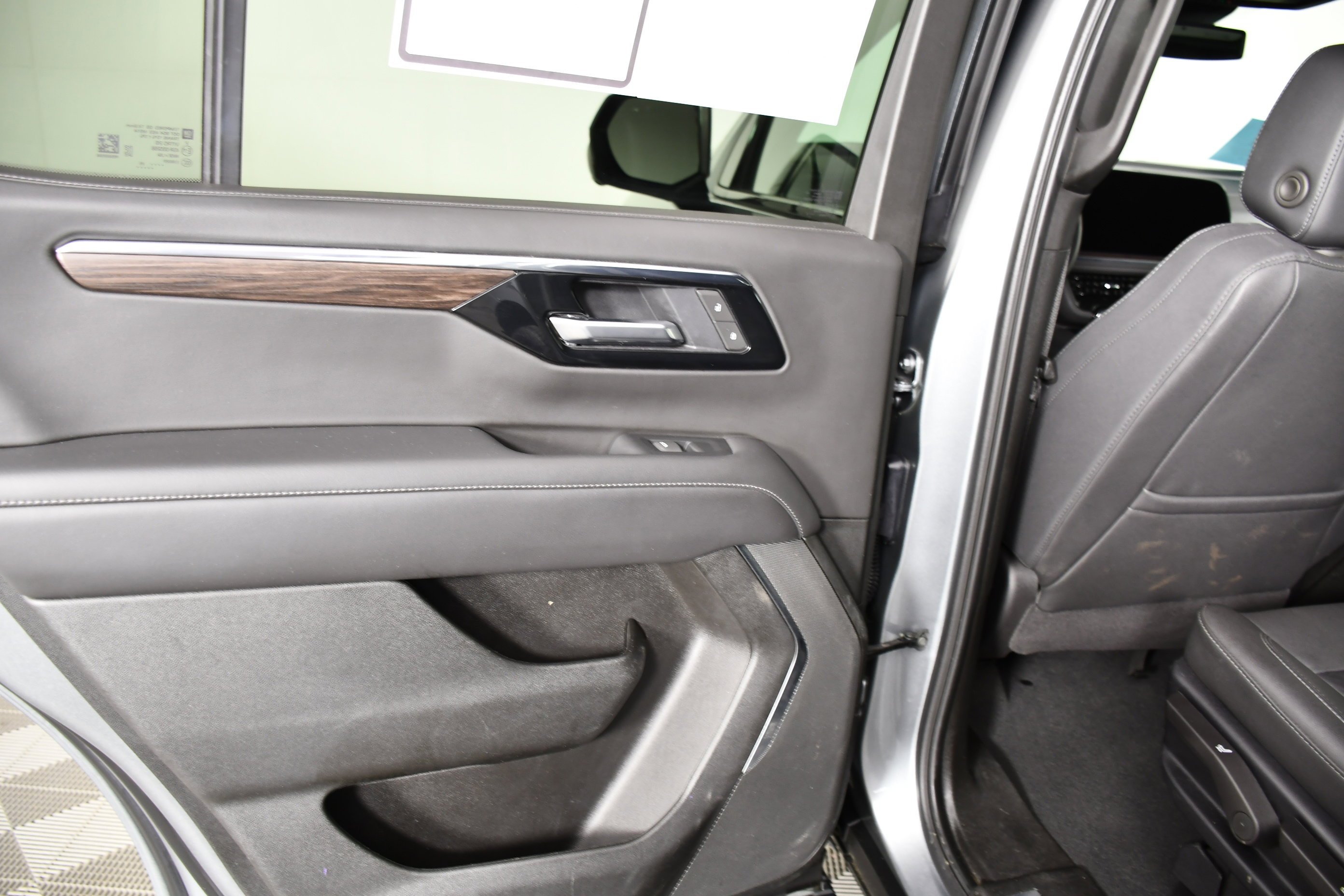 Used 2025 Sterling Gray Metallic Chevrolet Z71 image 48