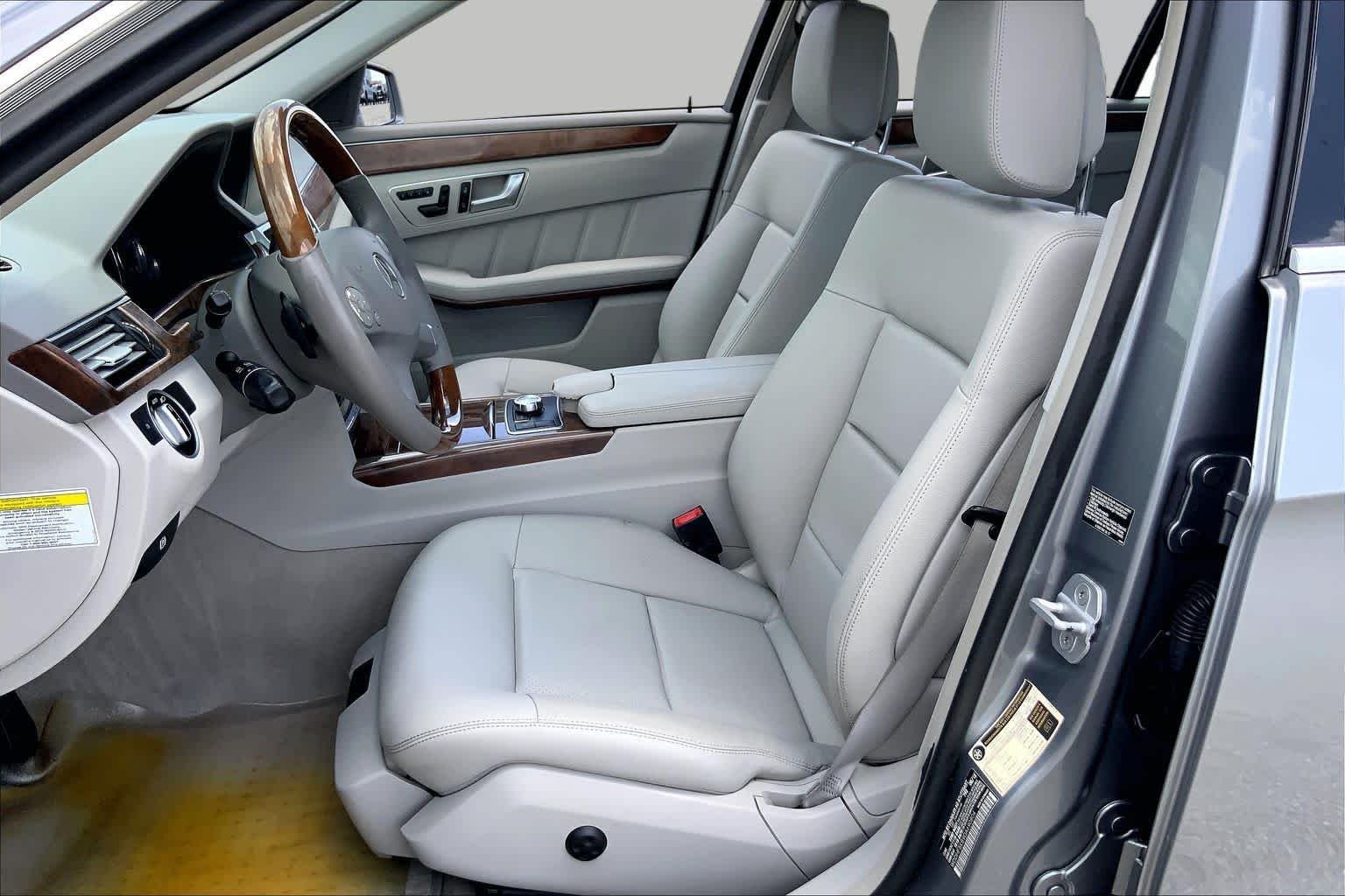 Used 2013 Palladium Silver Metallic Mercedes-Benz E 350 Luxury image 8