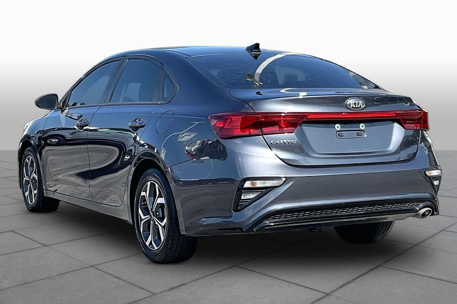 Used 2019 Gravity Gray Kia LXS image 12