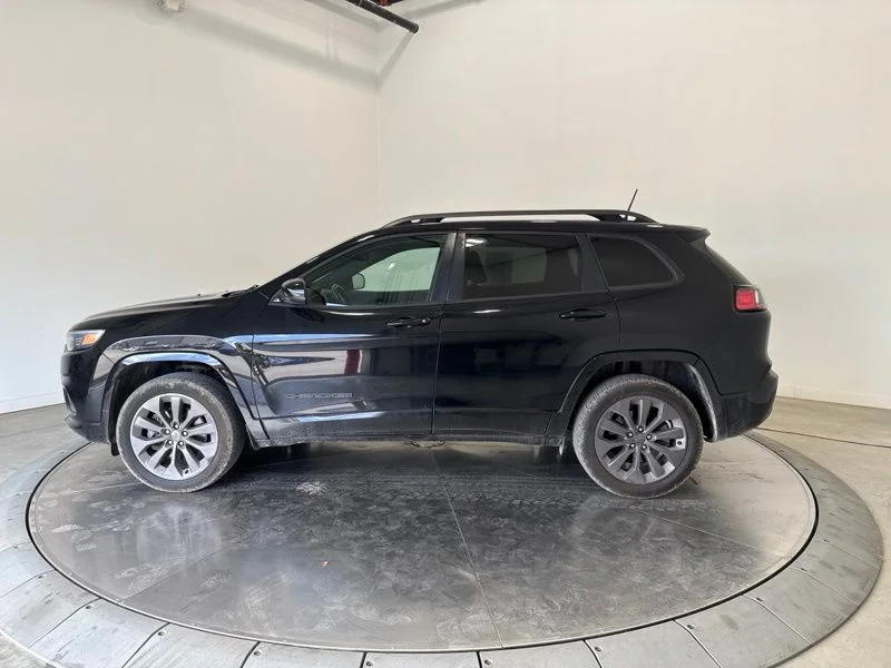 Used 2019 Black Jeep Limited image 4