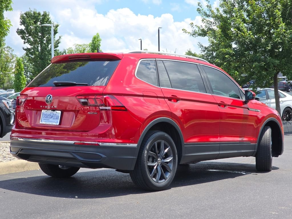 Used 2022 Red Volkswagen 2.0T SE image 25