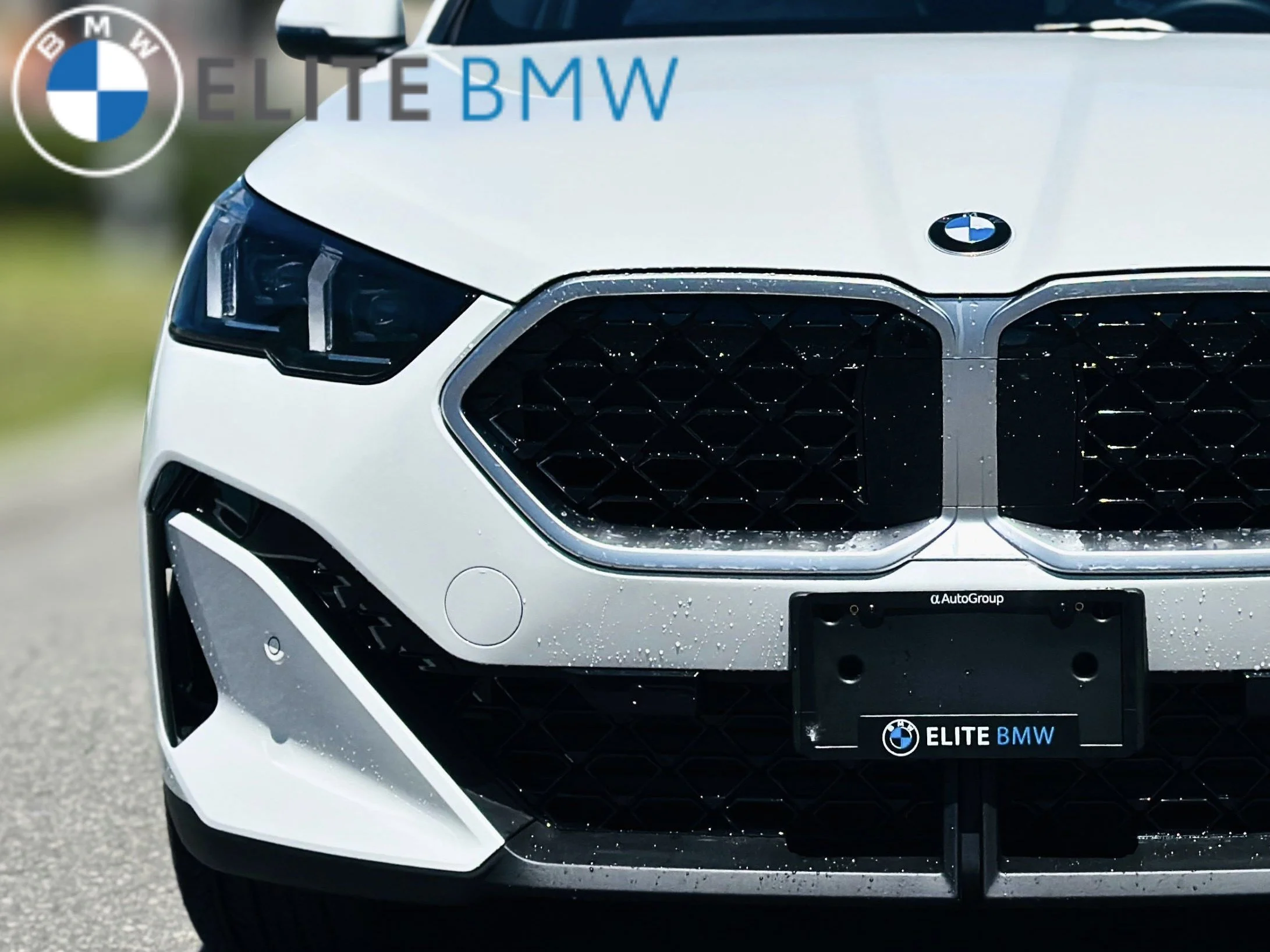 Used 2026 Mineral White Metallic BMW xDrive28i image 36