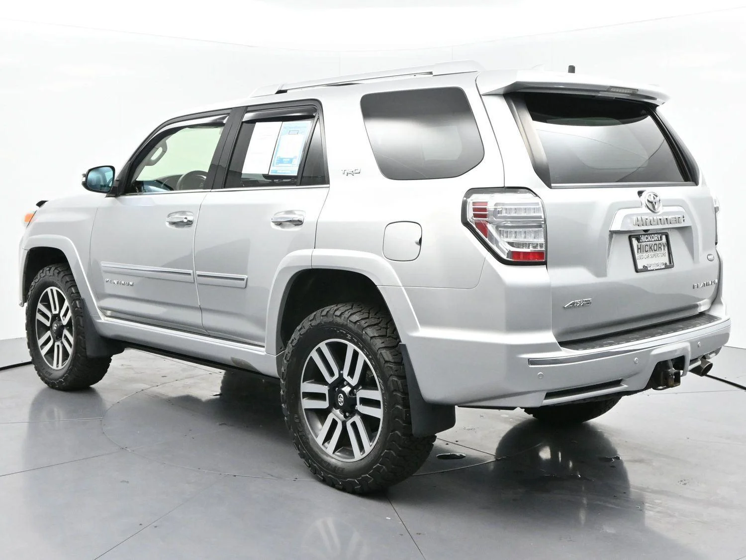 Used 2021 Classic Silver Metallic Toyota Limited image 5