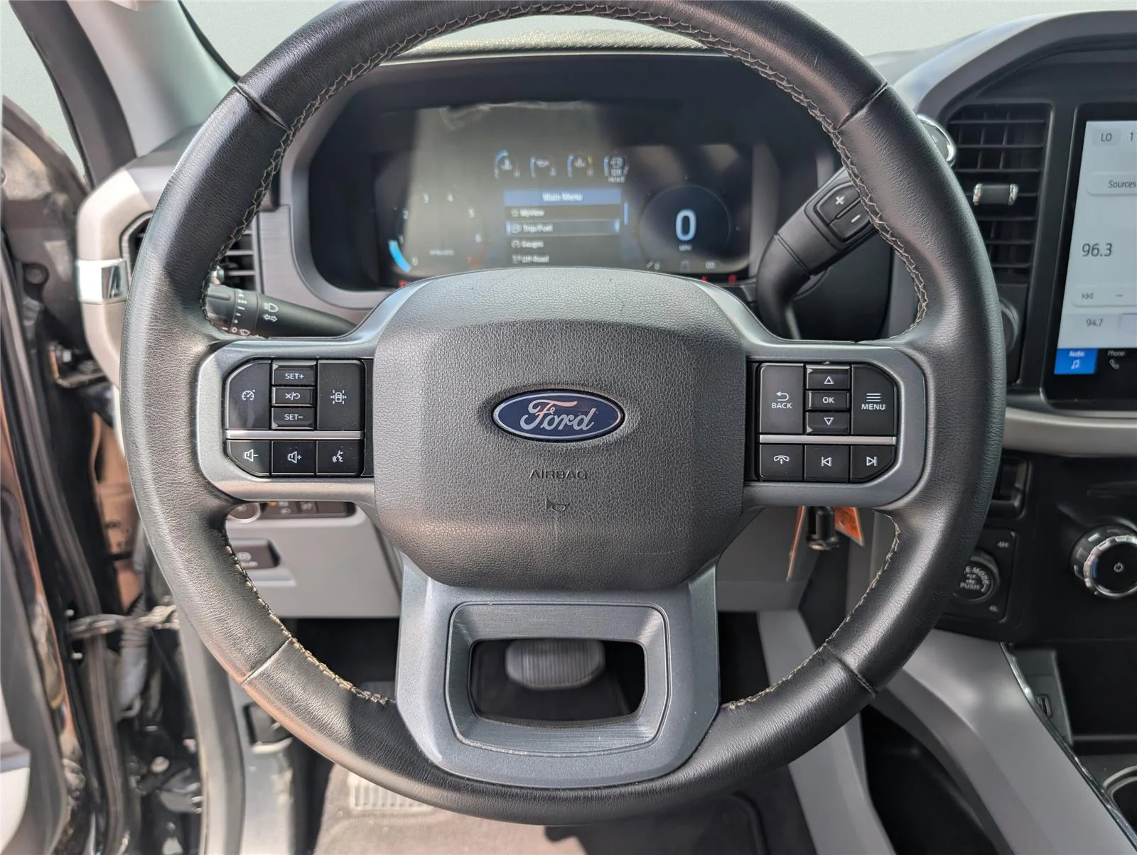 Used 2024 Agate Black Ford XLT image 22