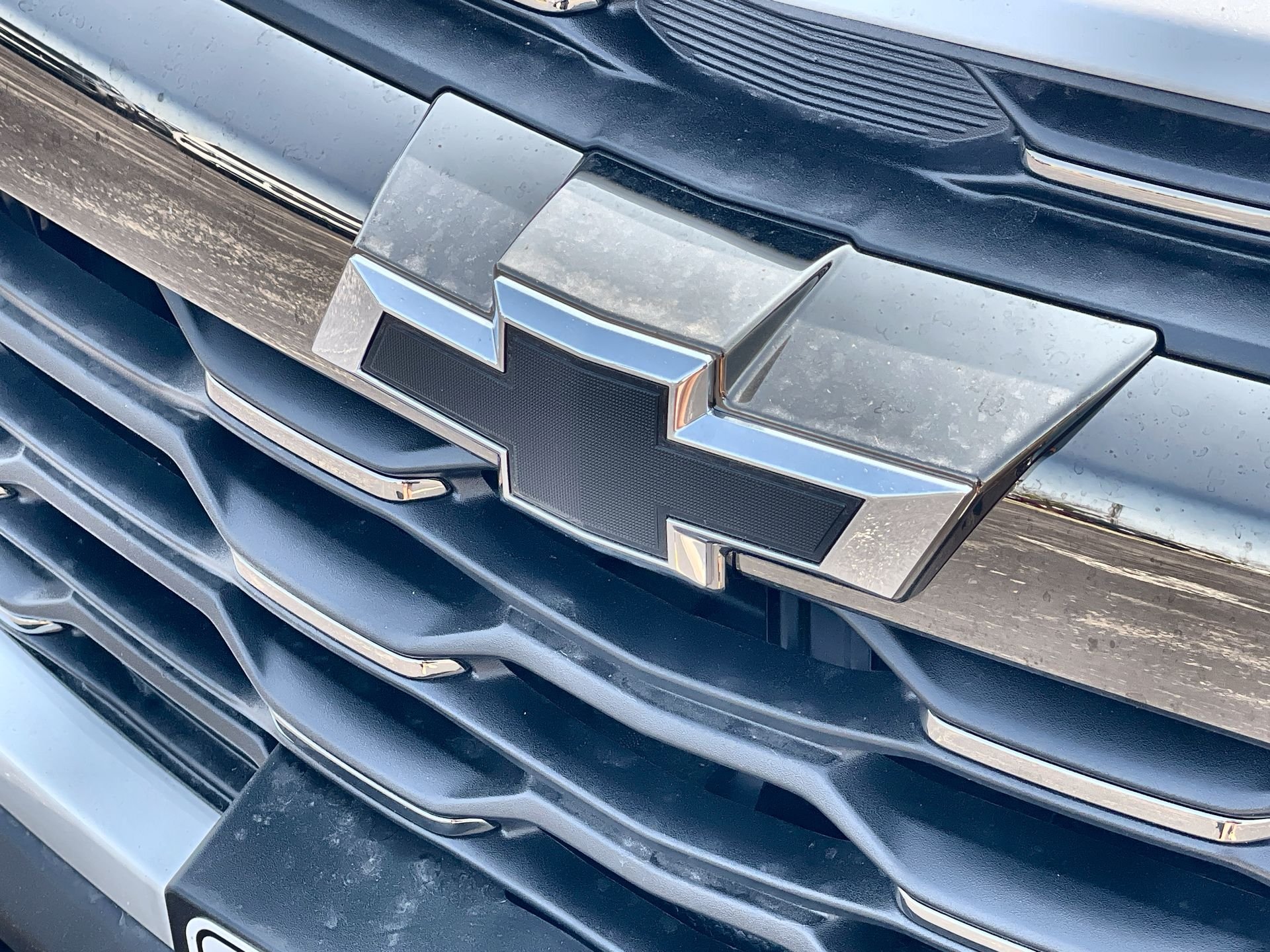 New 2026 Iridescent Pearl Tricoat Chevrolet ACTIV image 53