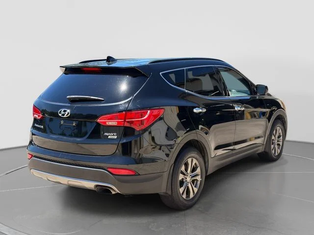 Used 2013 Black Hyundai Base image 4