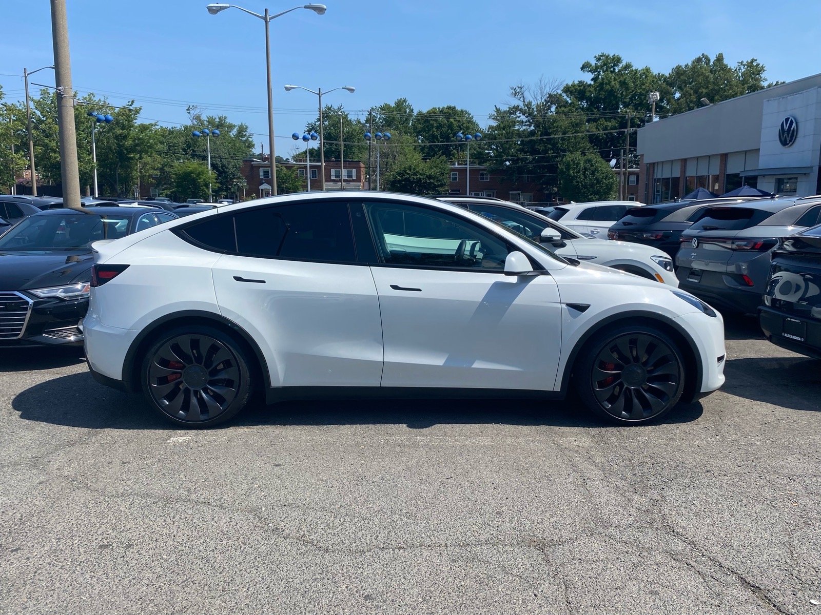 Used 2023 Tesla Model Y Performance with VIN 7SAYGDEF5PF764783 for sale in Alexandria, VA