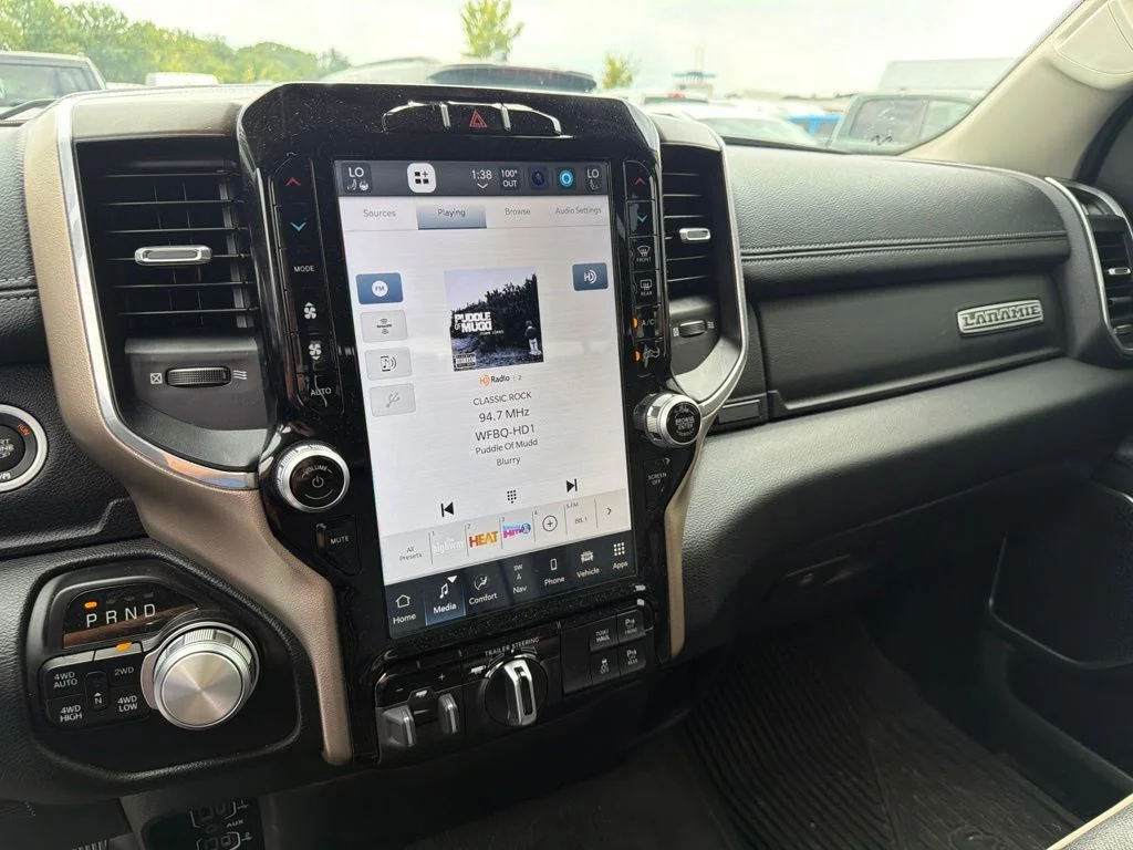 Used 2022 Black Ram Laramie image 18