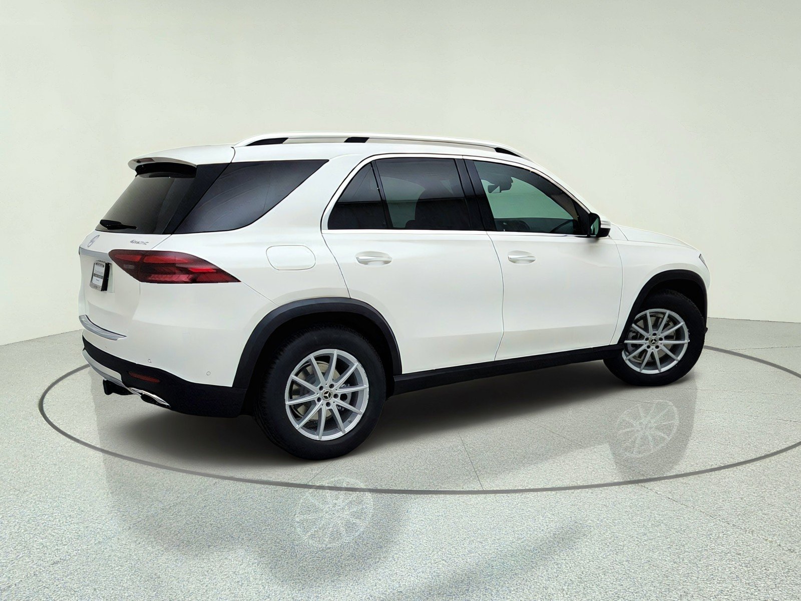 New 2026 Polar White Mercedes-Benz GLE 350 4MATIC® SUV image 8