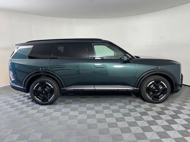 New 2027 Black Kia EX image 8