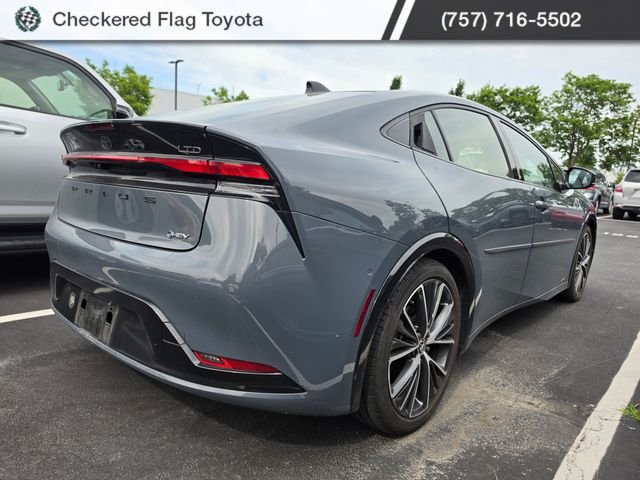 Used 2023 Guardian Gray Toyota Limited image 6