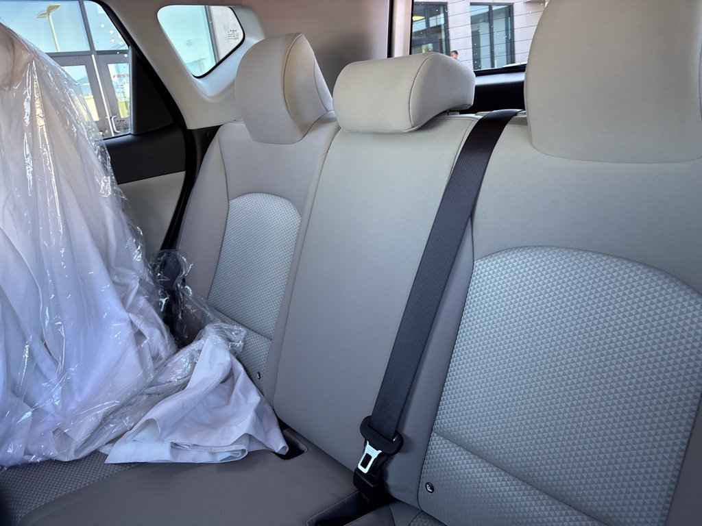 Used 2025 White Kia LX image 30