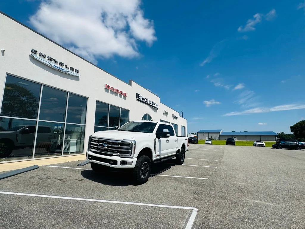 Used 2024 White Ford Platinum image 36