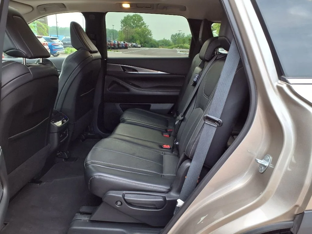 2022 INFINITI QX60 LUXE - Photo 12