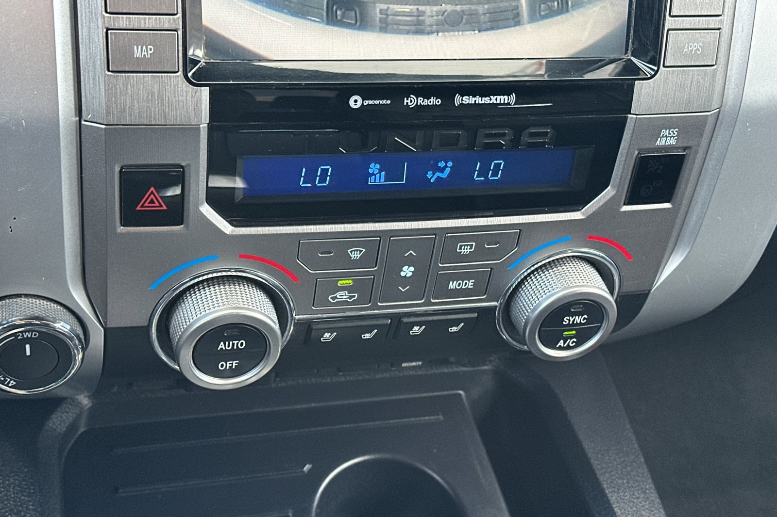Used 2021 Wind Chill Pearl Toyota Platinum image 19