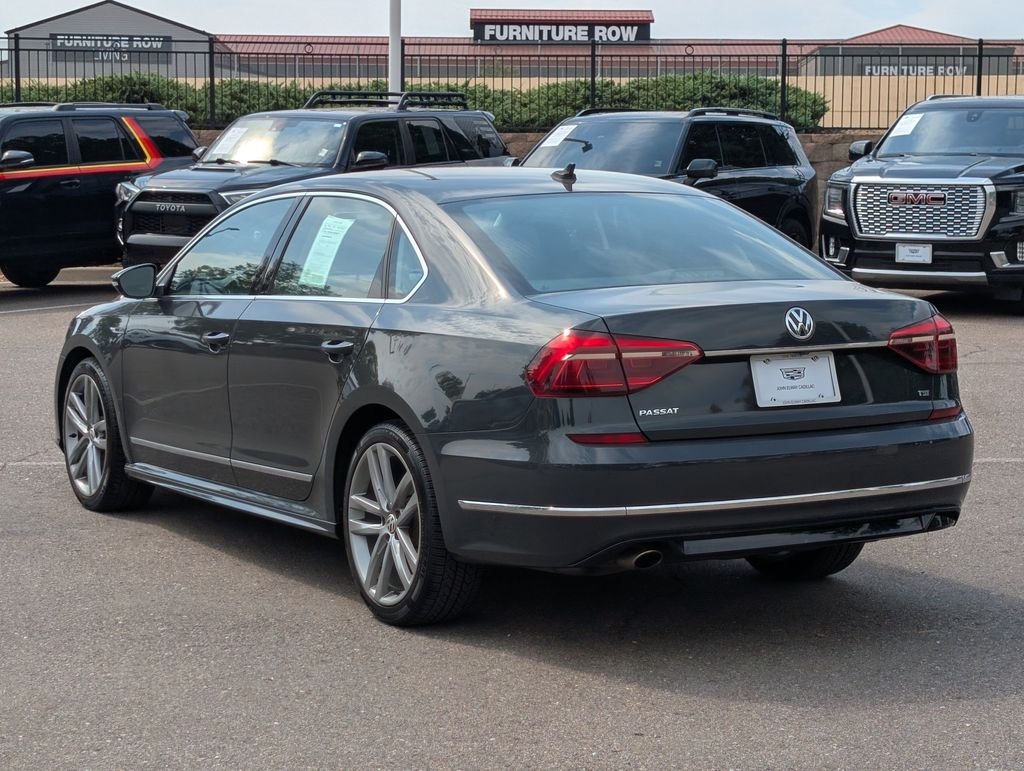 Used 2017 Gray Volkswagen 1.8T R-Line image 4