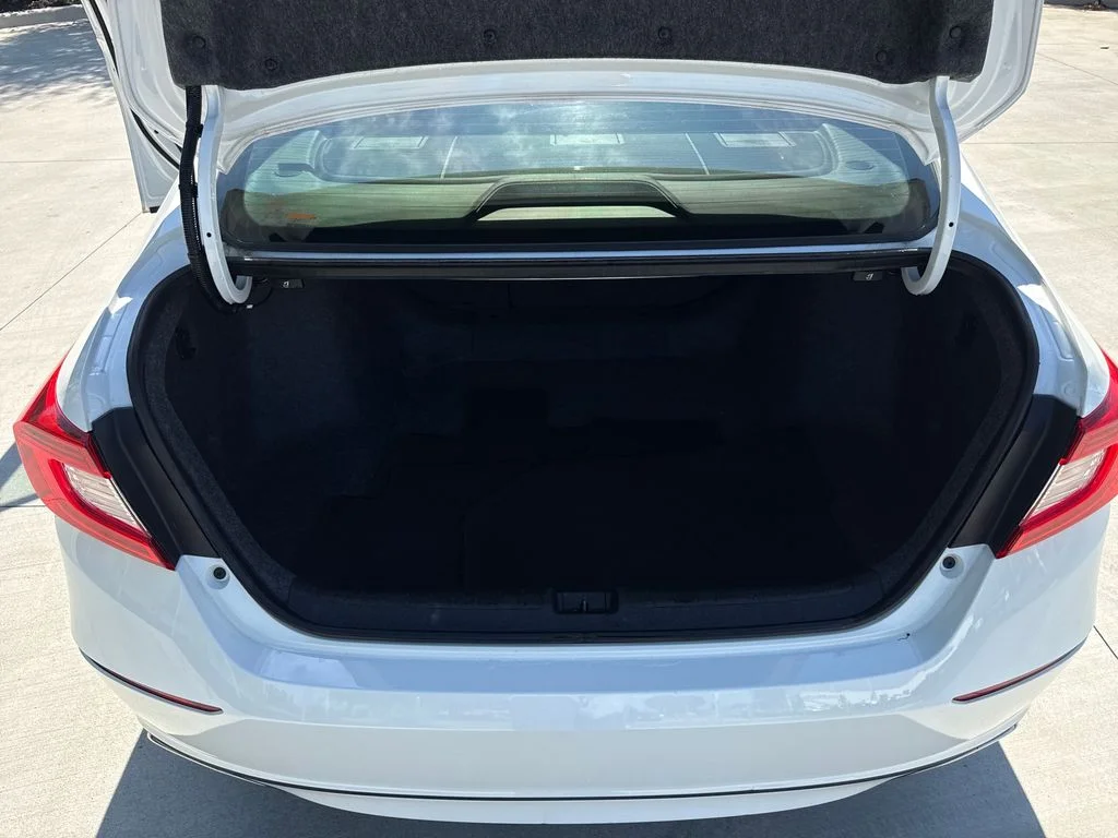Certified Used 2019 Platinum White Pearl Honda Sport image 32