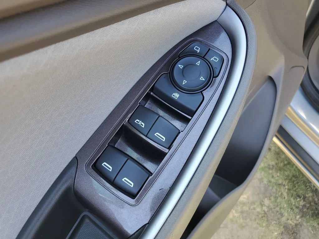 Used 2024 Sterling Gray Metallic Chevrolet 1LT image 22