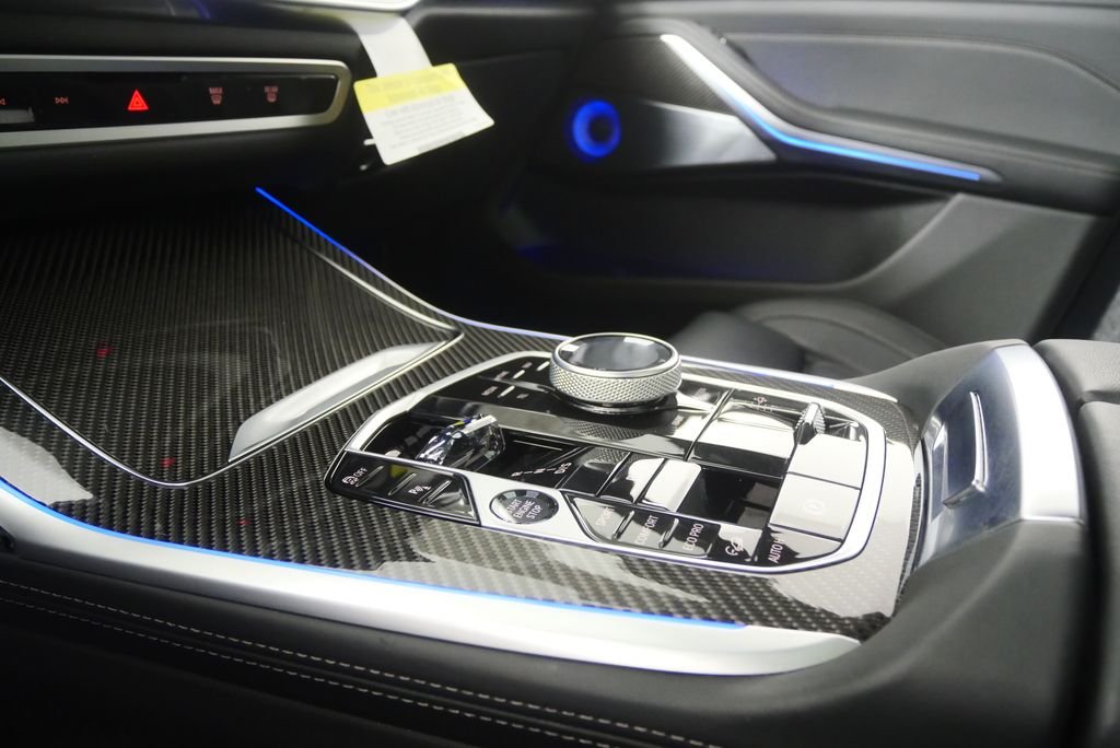 2026 BMW X7 M60i - Photo 27