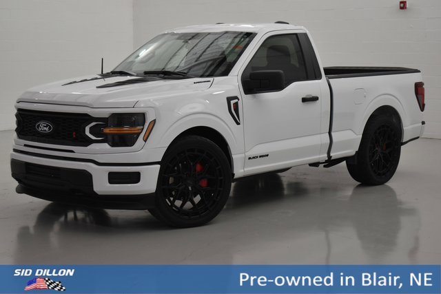 2025 Ford F-150 Black Widow