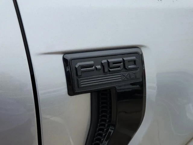 New 2026 Iconic Silver Metallic Ford XLT image 11
