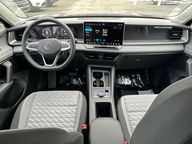New 2026 Deep Black Pearl Volkswagen 2.0T S image 32