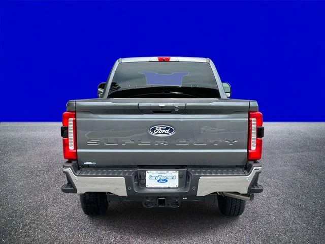 New 2027 Carbonized Gray Metallic Ford F-250® Lariat® image 4