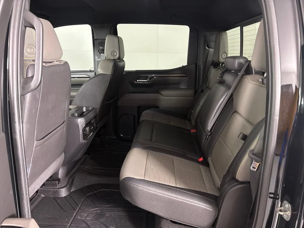 Used 2022 Black Chevrolet ZR2 image 43