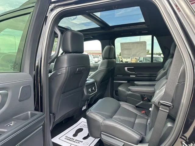 2025 Ford Expedition Platinum - Photo 30