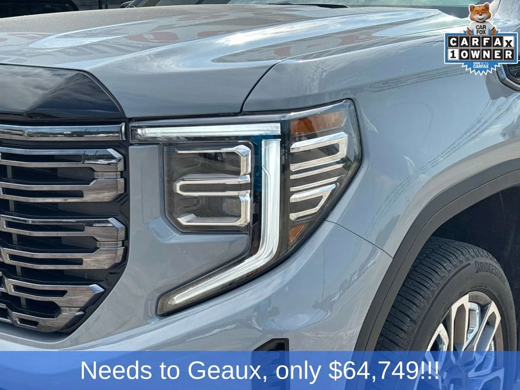 Used 2025 Gray GMC Denali Ultimate image 3