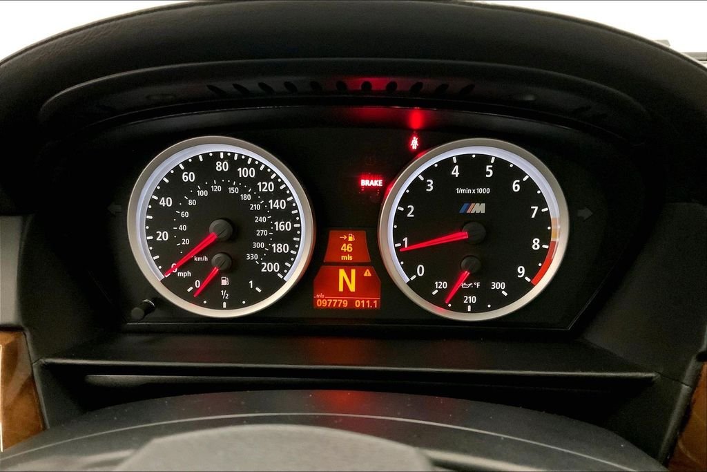 Used 2008 Space Gray Metallic BMW  image 20