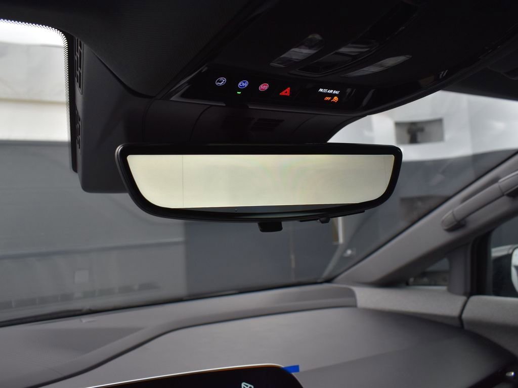 2026 CADILLAC OPTIQ - Image 23