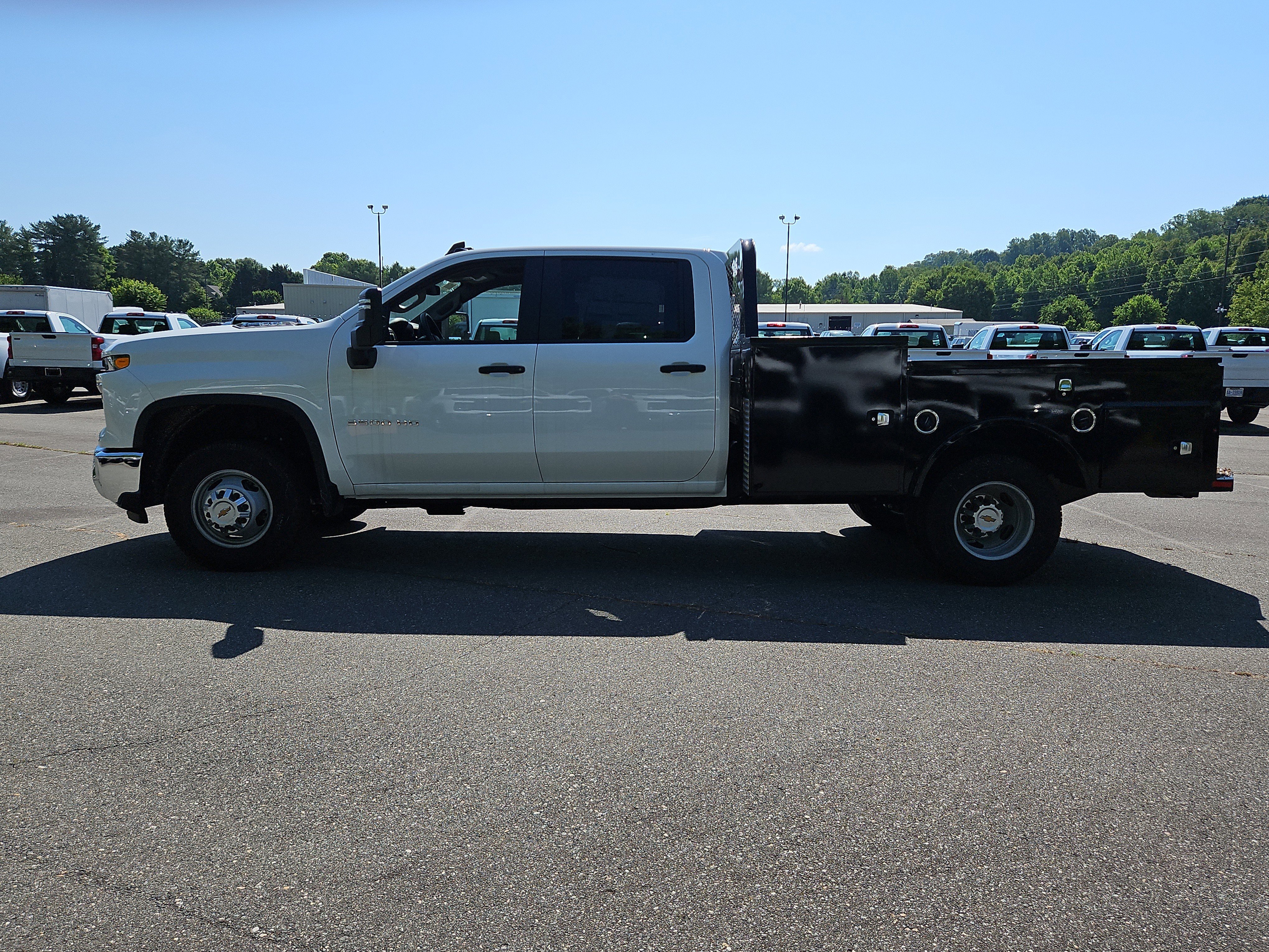 New 2026 Summit White Chevrolet Work Truck image 2