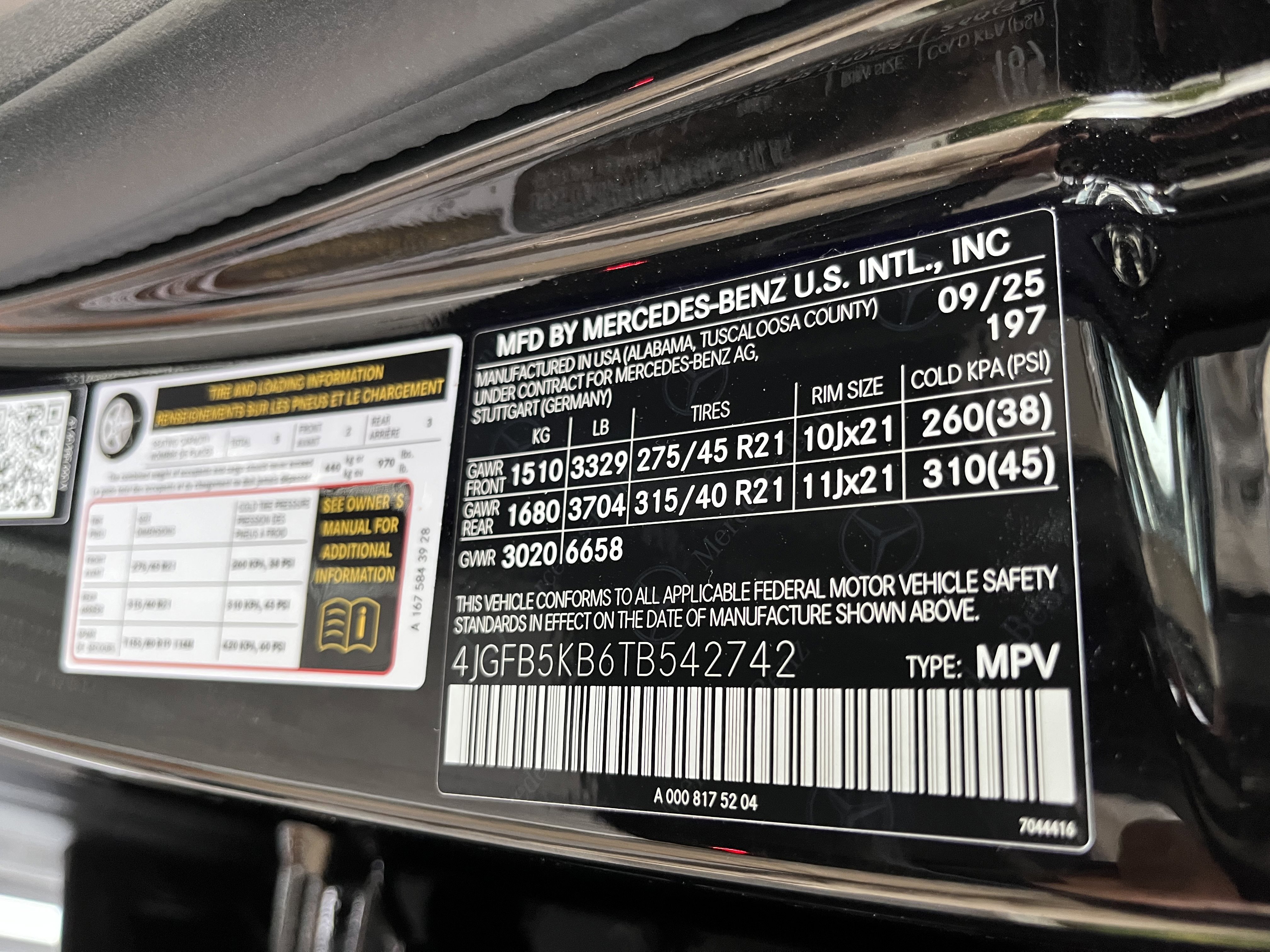 New 2026 OBSIDIAN BLACK Mercedes-Benz GLE 450 image 30