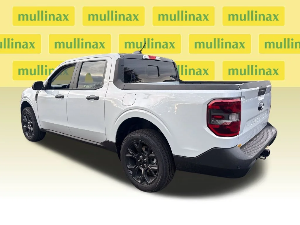 New 2026 White Ford XLT image 6