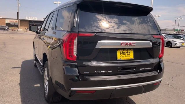 2024 GMC Yukon Denali - Photo 8