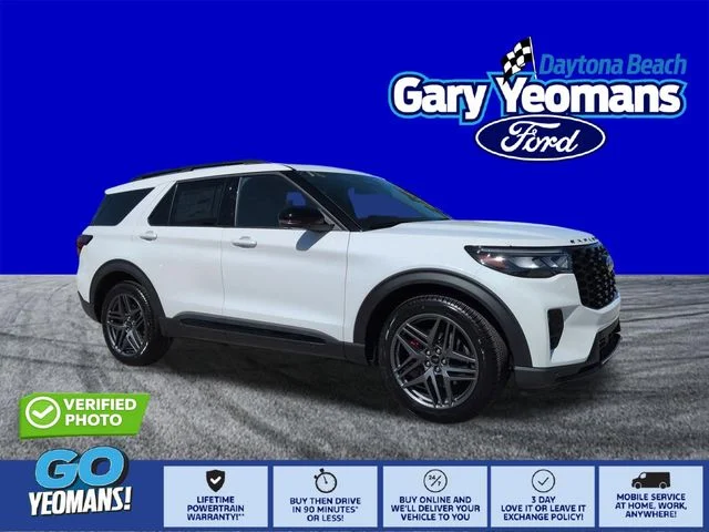 New 2026 Star White Metallic Tri-Coat Ford ST image 1