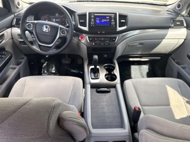 Used 2017  Honda LX image 17