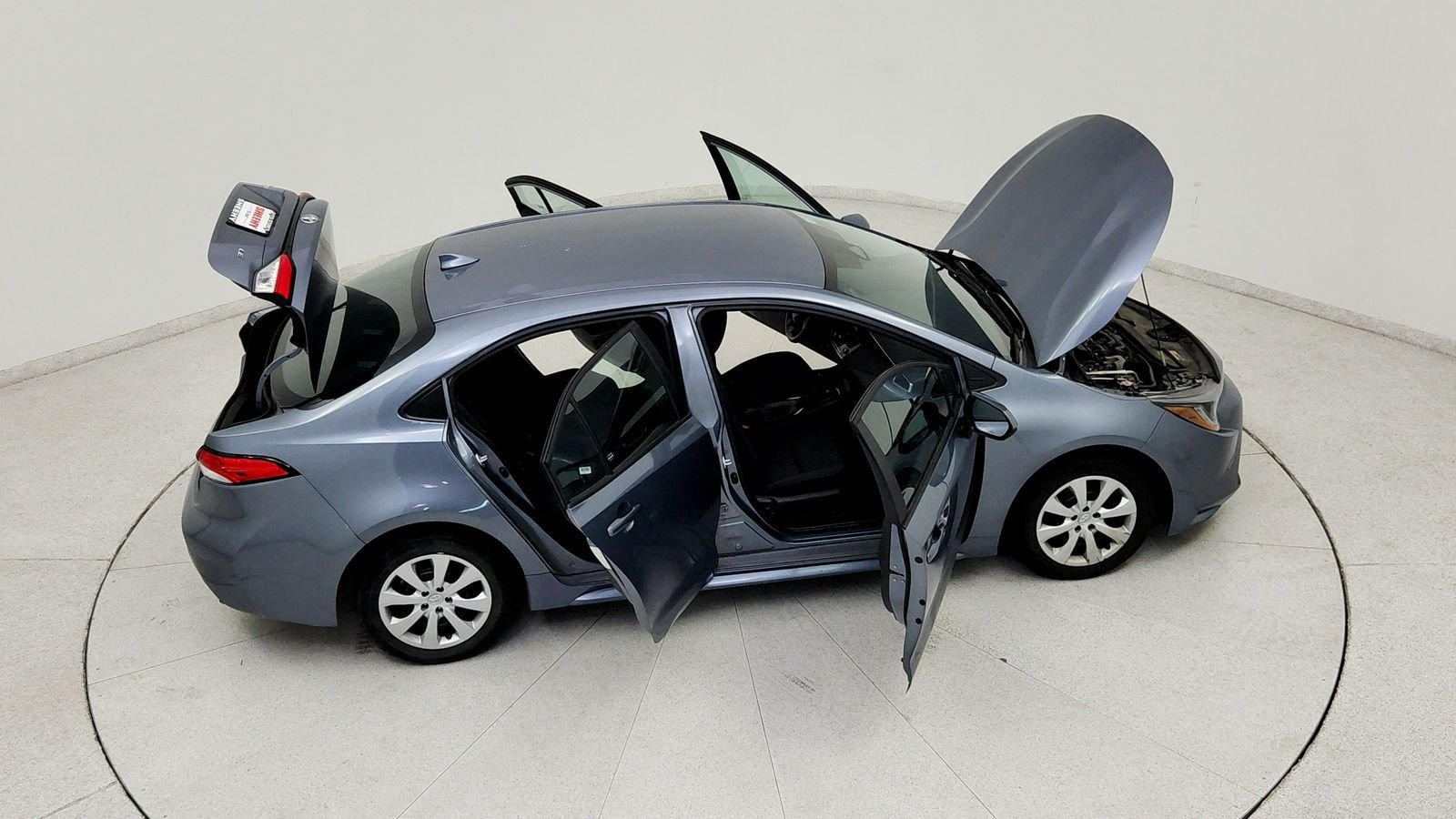 Used 2024  Toyota LE image 24