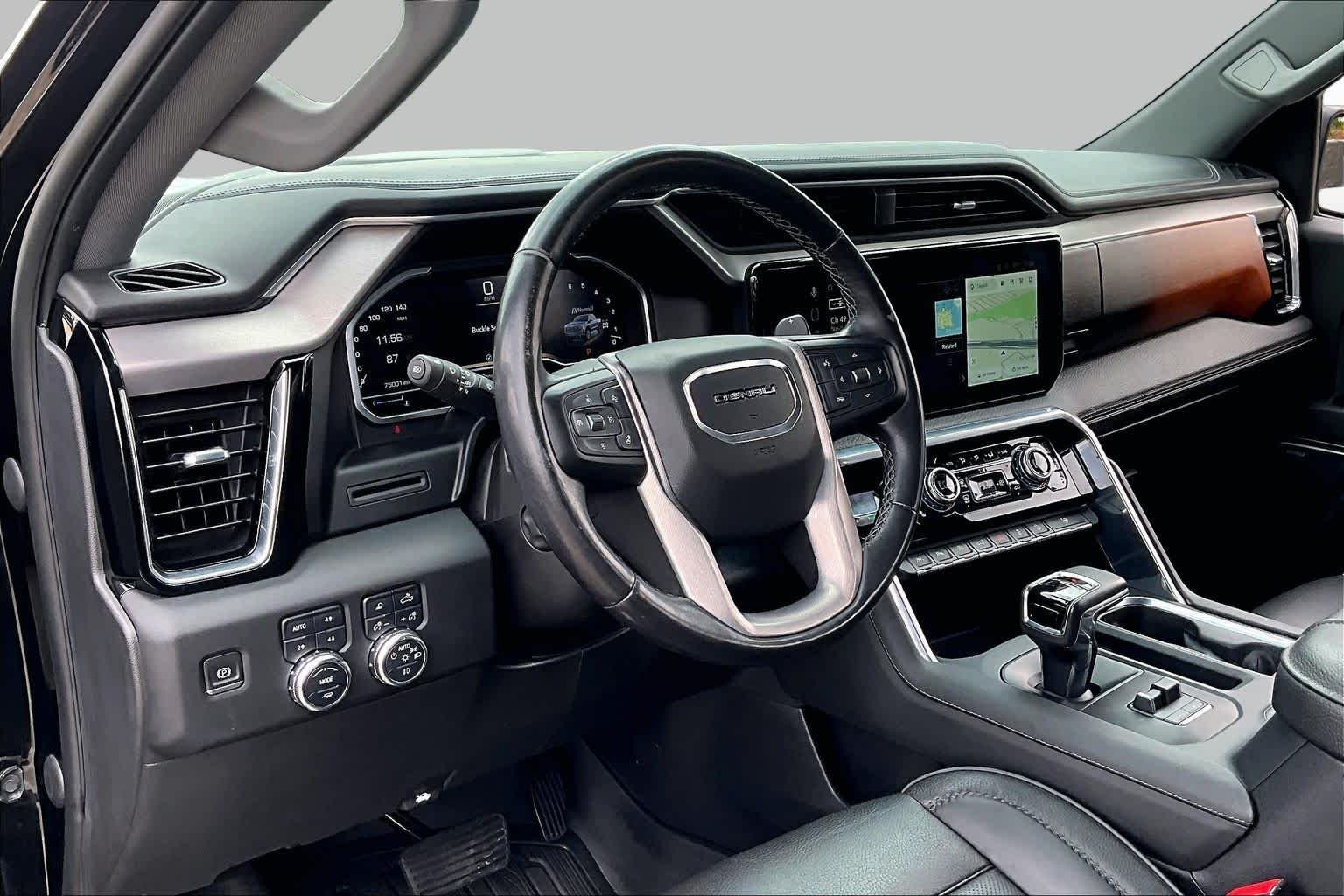 Used 2022 Onyx Black GMC Denali image 18