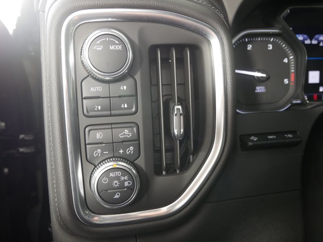 Used 2021 Ebony Twilight Metallic GMC Crew Cab Denali w/ Ultimate Pkg image 29