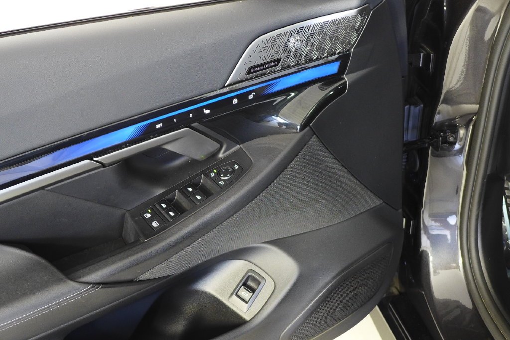 Certified Used 2024 Dark Graphite BMW M60 image 12