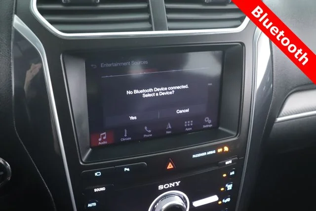 Used 2019 Gray Ford Sport image 18
