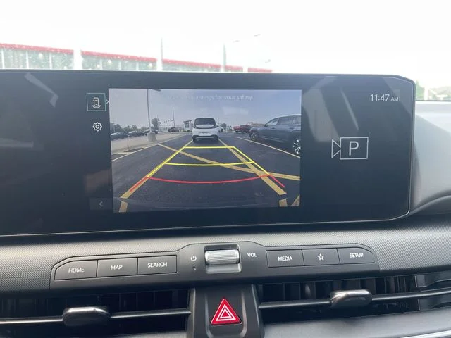 2025 Kia K4 LXS - Photo 23