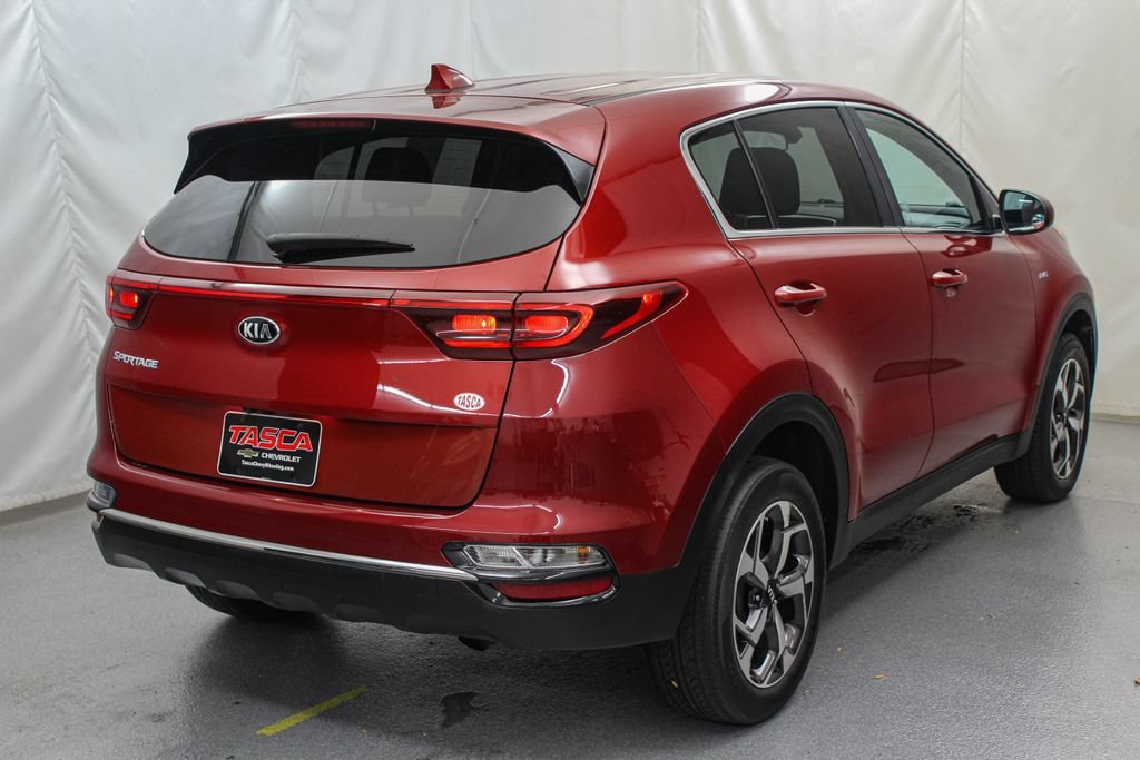 Used 2020 Red Kia LX image 10