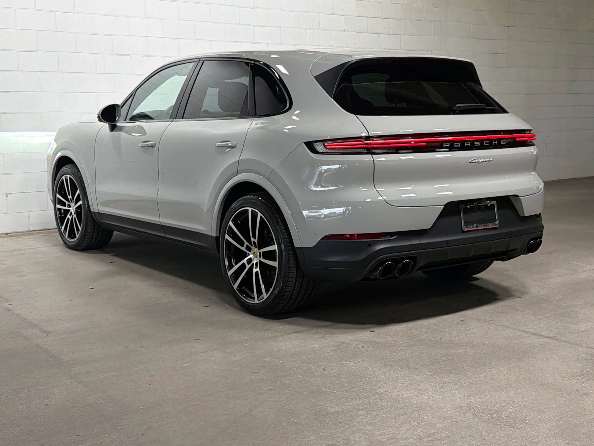 Certified Used 2024 Chalk Porsche  image 3