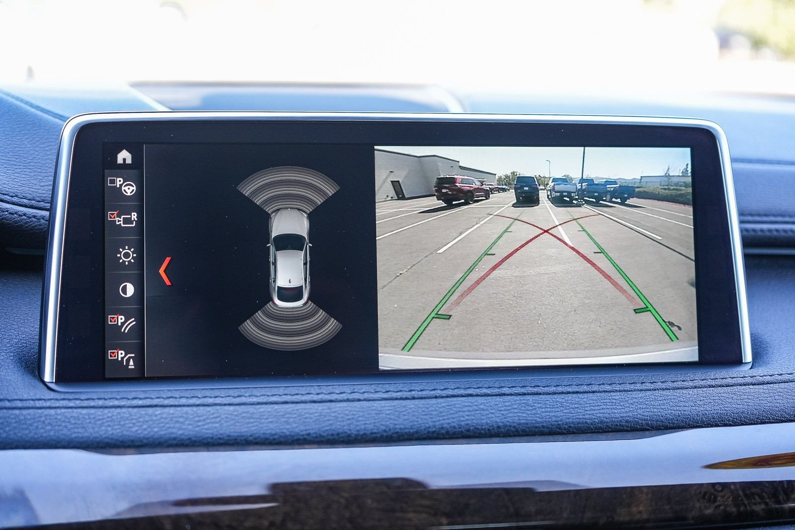 Used 2019 Space Gray Metallic BMW xDrive35i image 30