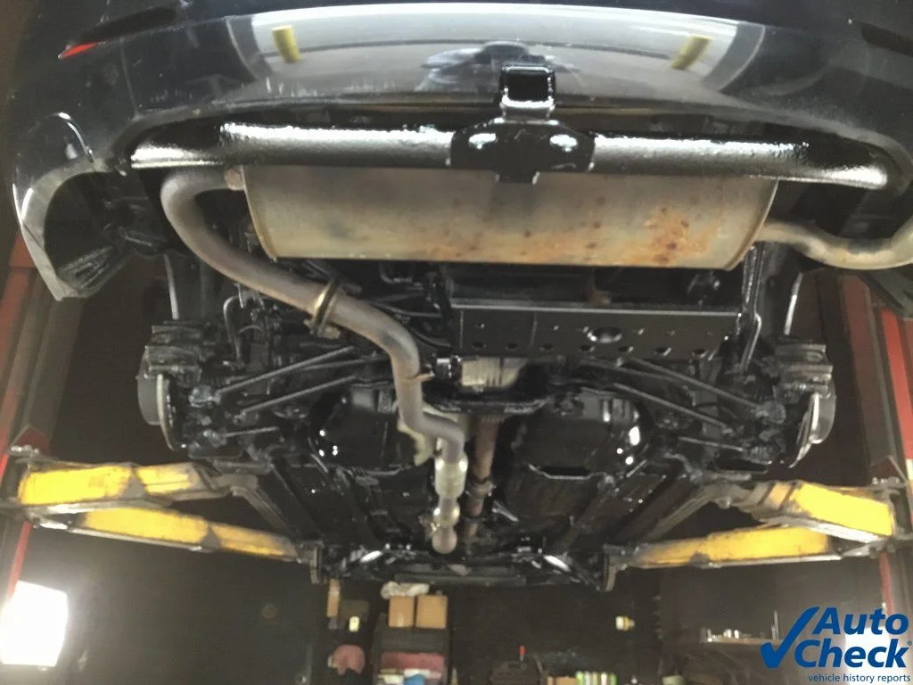 Used 2014 Black Toyota LE image 13