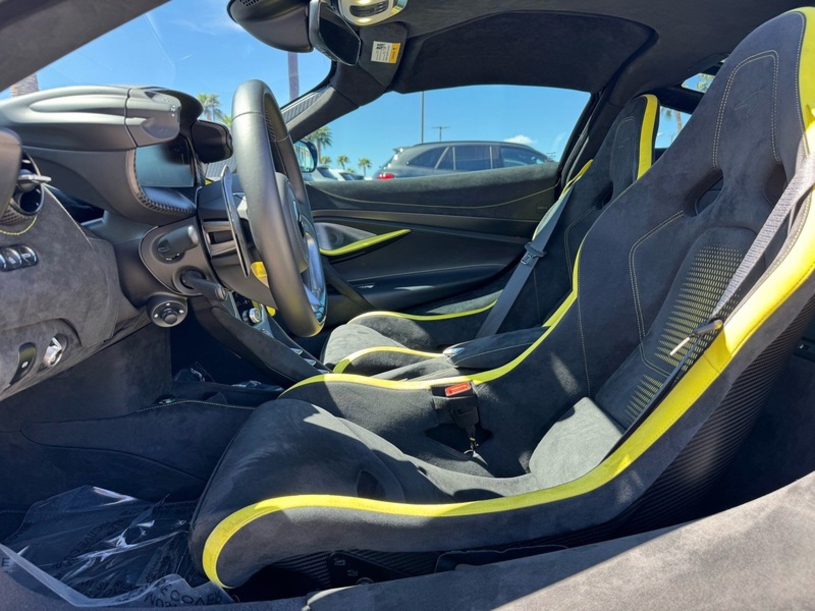 Used 2024 Belize Blue McLaren coupe image 14