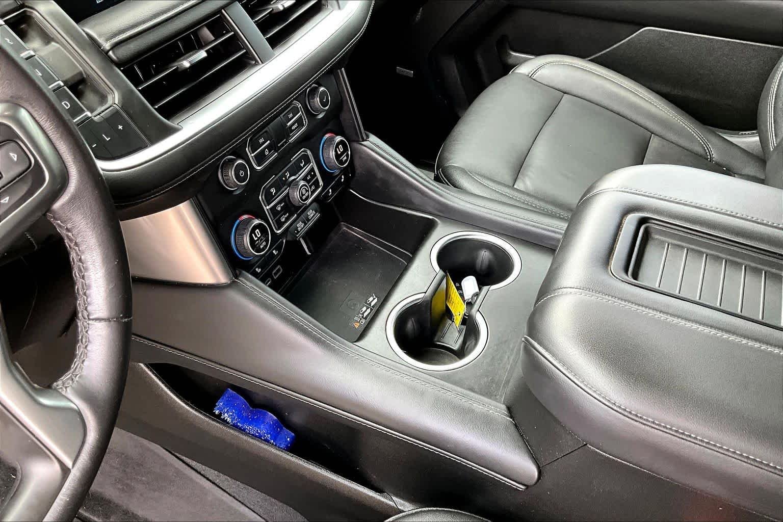 Used 2022 Summit White Chevrolet Z71 image 17